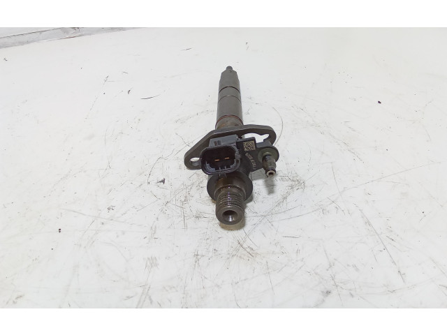 Форсунка 9X2Q9K546DB, S6MTE4M Jaguar XF X250 0421181306DT