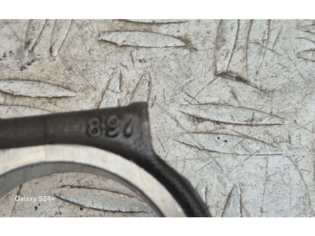 Поршень с шатуном 897, 19N4 Mitsubishi Outlander