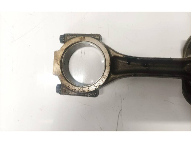  Поршень с шатуном    Audi A6 S6 C5 4B  