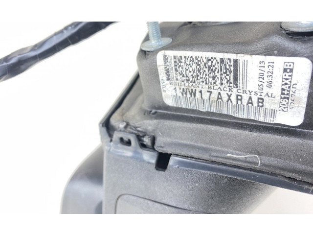 Зеркало электрическое Jeep Grand Cherokee 2010 - 2021 года