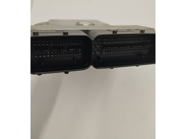 Блок управления двигателя 03F906070ED, 03F907309L Skoda Fabia Mk2 (5J)