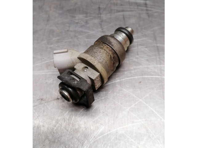 Форсунка MR988977 Mitsubishi Lancer X