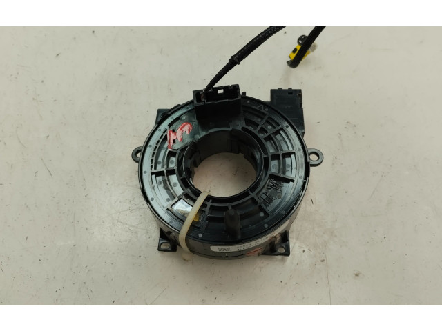 Подушка безопасности водителя 255540638R--D Dacia Duster