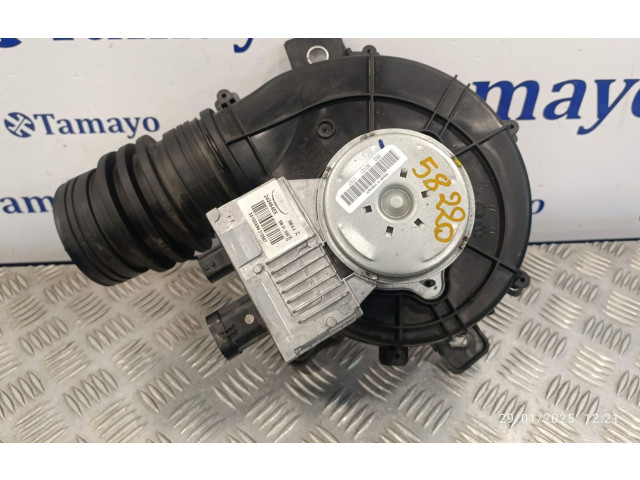 Вентилятор печки A4535000600, T663185A Smart ForFour II W453