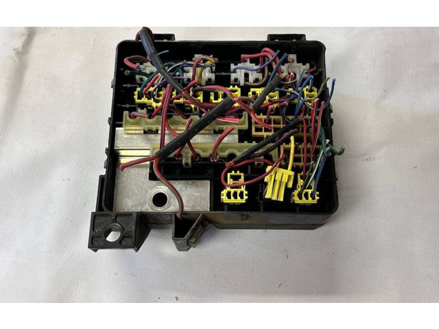 Pojistková skříňka 04759395AE, 233720441 Chrysler Sebring (ST-22 - JR) 2004