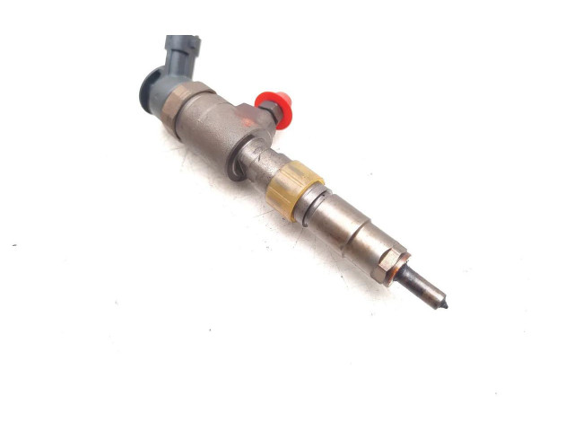Форсунка 0445110739    Peugeot Expert  9HM(DV6UC) 