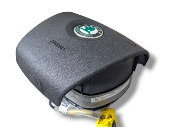 Подушка безопасности водителя 5J0880201D   Skoda Fabia Mk2 (5J)