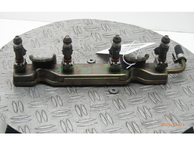 Vstřikovací lišta Nissan Micra C+C