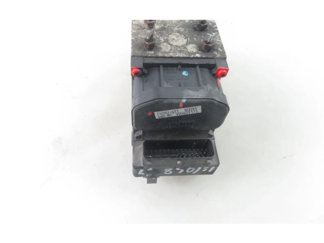 Блок АБС F40HU411, F40HU411   Subaru  Forester SF  1998 - 2000 года