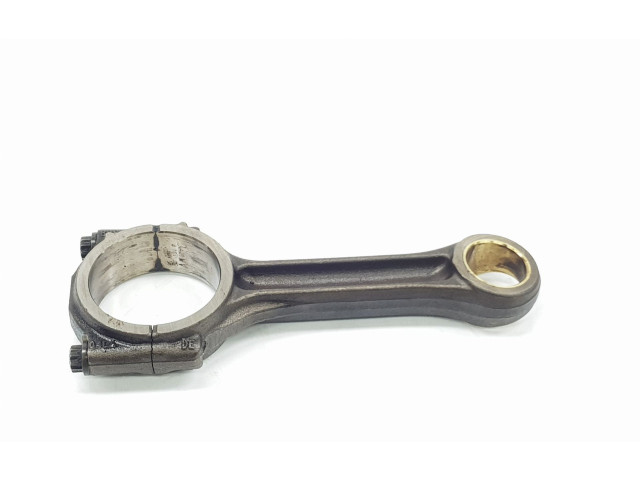 Шатун DFGA 04L105401A, 04L105401A Skoda Superb B8 (3V)