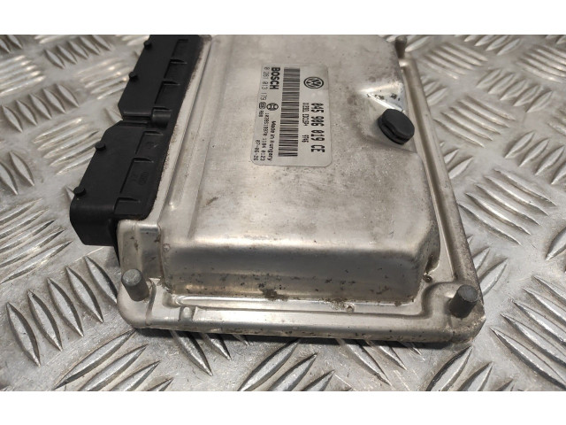 Блок управления двигателя 0281013179, 045906019CE Skoda Fabia Mk2 (5J)