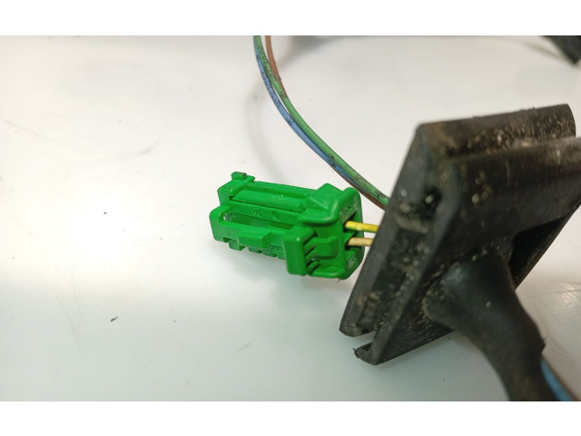 Зеркало (управляемое электричеством)