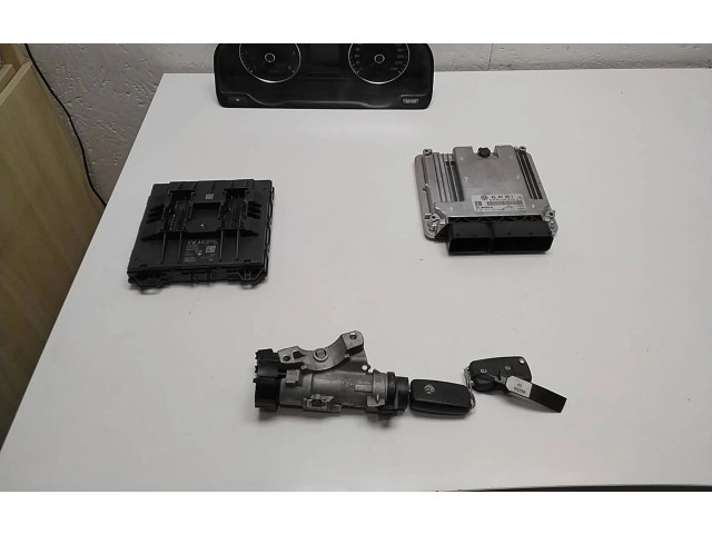 Řídící jednotka 03L907309K, 0281016272 Volkswagen Multivan T5 2012