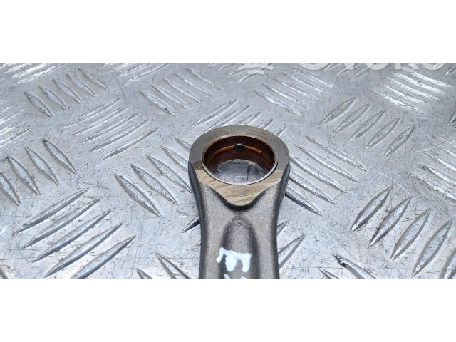 Шатун 9H07     Peugeot Expert  