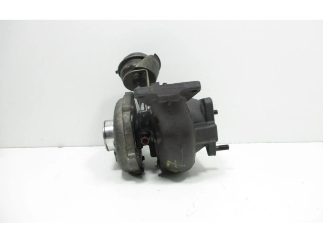  Турбина Volvo S60  8689592         