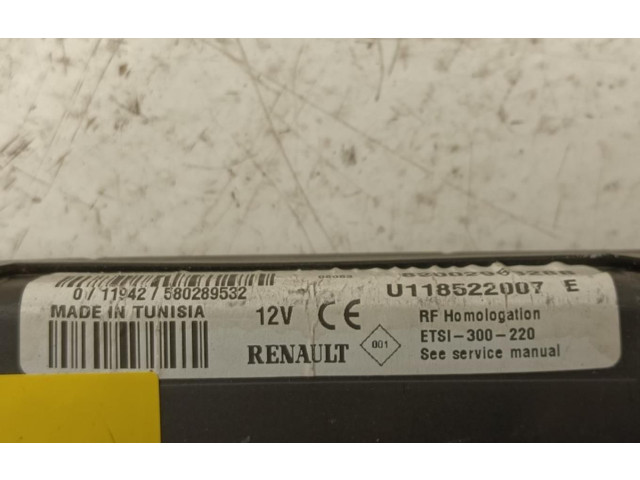 Блок управления двигателя 8200296328B Dacia Logan I