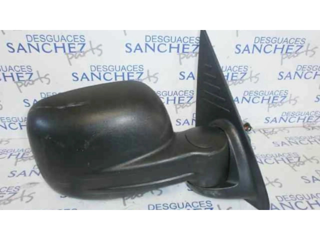 Зеркало электрическое правое Jeep Cherokee III KJ 2001-2008 года