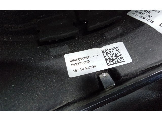 Руль Dacia Sandero - года 484001085R, 484001085R