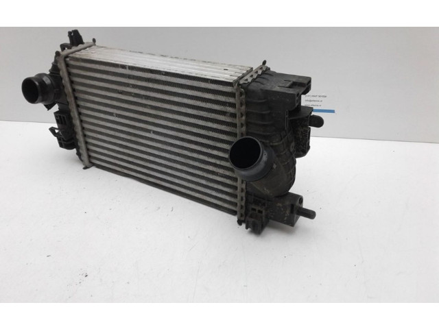 Интеркулер 13337687 Opel Meriva B