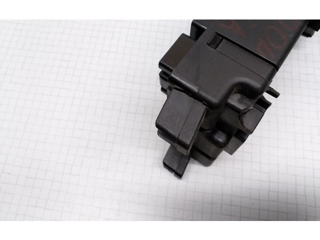 Pojistková skříňka 518717004, 8637841 Volvo S60 2003