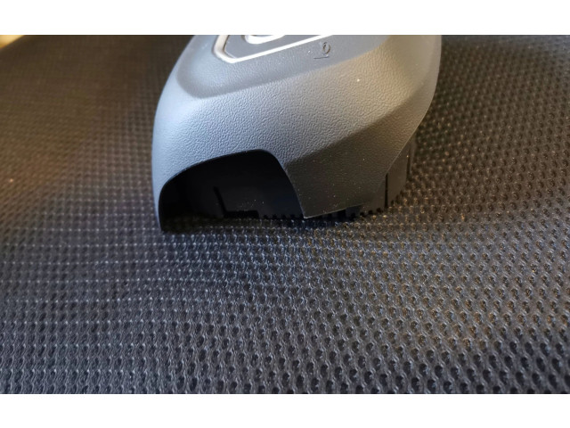 Подушка безопасности водителя 62670230   Audi Q8