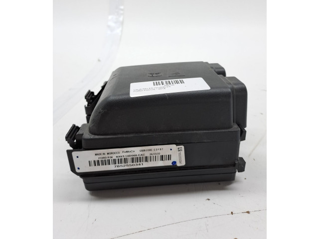 Блок предохранителей 2540853, NX6T14D068EAC   Ford Focus    