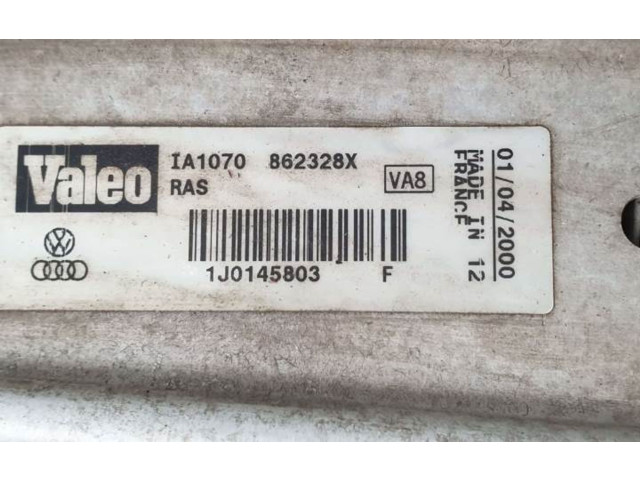 Интеркулер 1J0145803 Volkswagen Golf IV