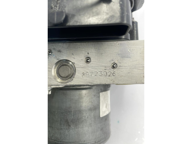 Дисплей    1637317880   Peugeot 308