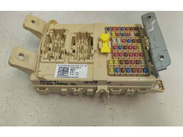 Блок предохранителей 91955-H8570   KIA Stonic    