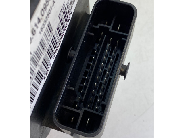 Блок АБС 3C0614095P, 16332401   Volkswagen  PASSAT B6  2005 - 2010 года