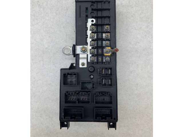 Блок предохранителей  30728008, 518828108   Volvo V70    