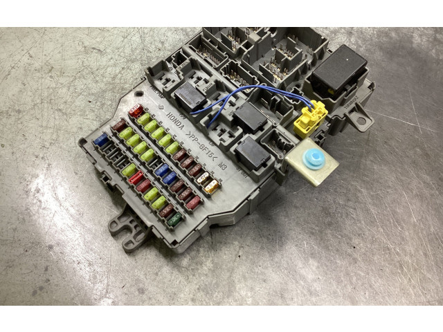 Блок предохранителей A000011, LG4P9KTN Honda Accord