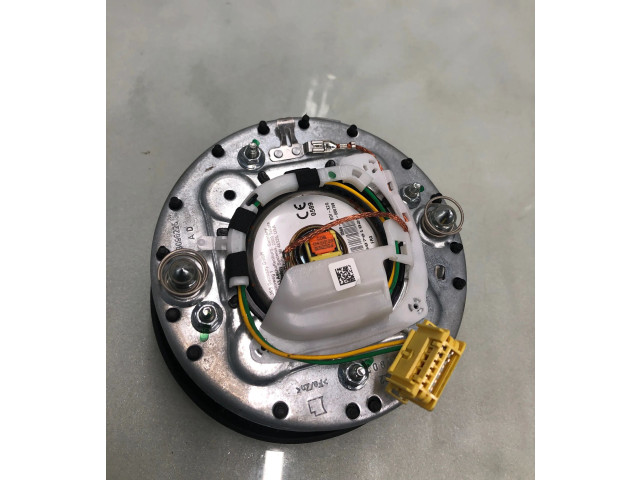 Подушка безопасности водителя 0589p1000910 Mercedes-Benz EQA