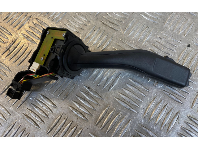 Ручка поворотов/ фонарей 1K0953513A, 01103501 Skoda Octavia Mk2 (1Z)