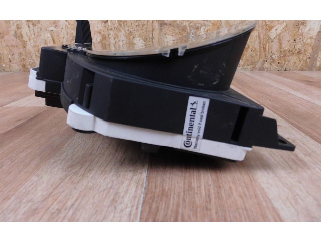 Přístrojová deska Toyota Camry VIII XV70 2019 8380033Y22B