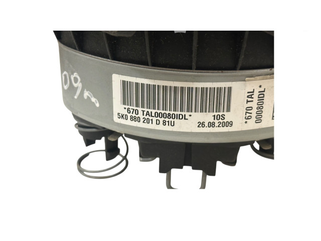 Подушка безопасности водителя 5K0880201D   Volkswagen Golf Plus