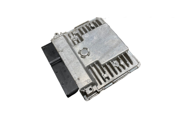 Блок управления двигателя 03F907309R, 5WP44810   Volkswagen Beetle A5