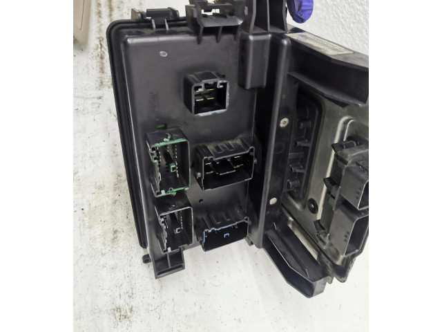 Дисплей    P04692230AF   Chrysler 300C