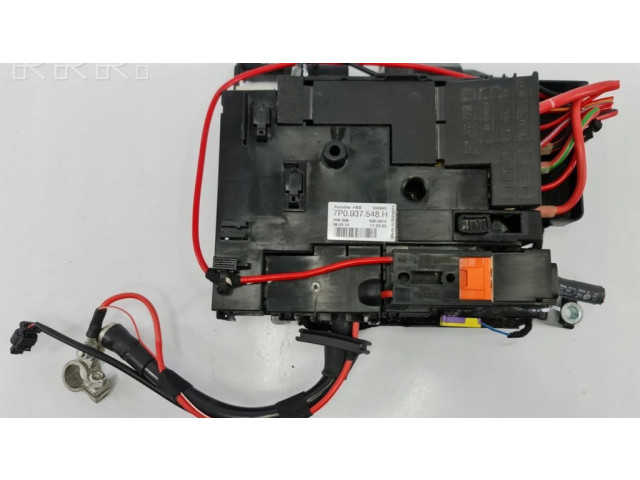 Pojistková skříňka 7P0937548H Porsche Cayenne (92A) 2011