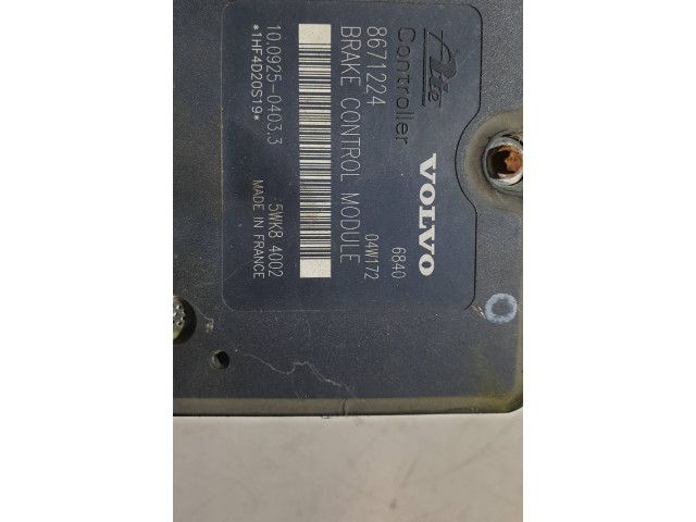 Блок АБС 1092504033, 5WK84002   Volvo  V70  2000 - 2004 года