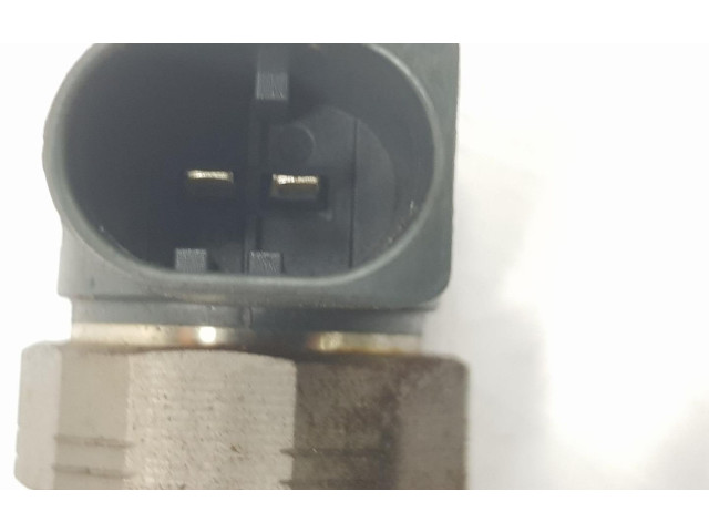 Vstřikovač 04L130277AC, 04L130277AC Volkswagen Caddy