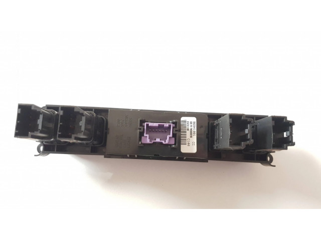 Дисплей 96941881 Chevrolet Captiva