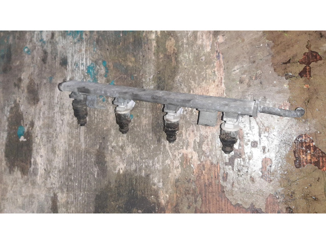 Vstřikovací lišta Mitsubishi Colt pro benzínový motor 1.3