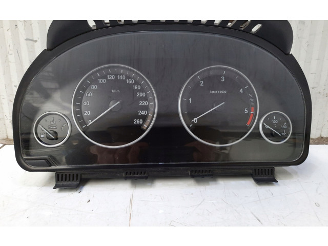 Přístrojová deska BMW 5 GT F07 2010 9249347, 9220862