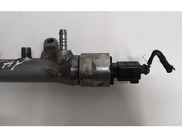 Топливная рампа 03L130089B, 700000641   Skoda Octavia Mk3 (5E)   для двигателя cxx