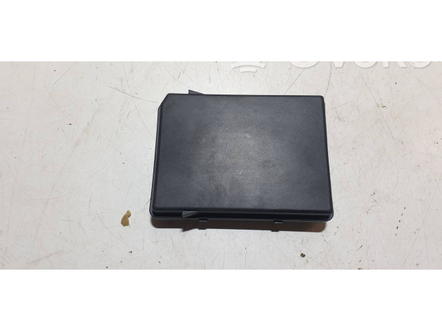 Блок предохранителей 284B71965R   Dacia Jogger    