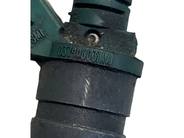 Форсунка 037906031AA, 37906031AA    Volkswagen Bora   