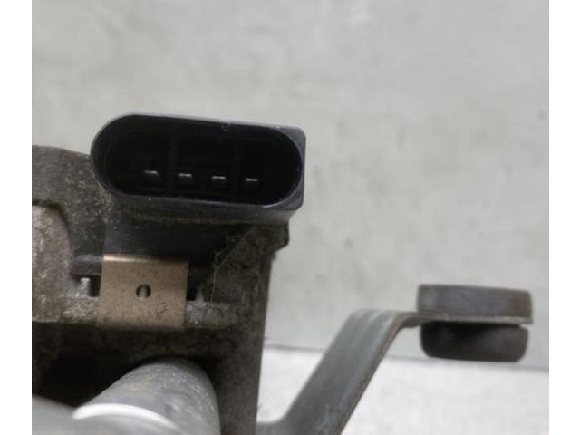 Моторчик дворников 8V1955023D Audi A3 S3 8V