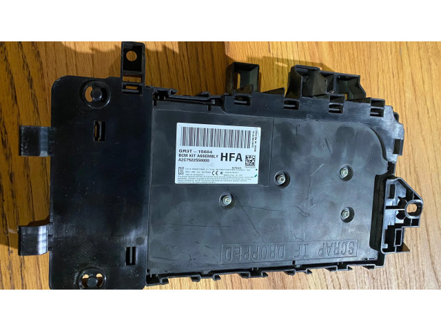 Pojistková skříňka GR3T15604, A2C7522550000 Ford Mustang VI 2017