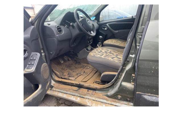 Руль Dacia Duster 2010 - 2017 года 484000277R, 484000277R